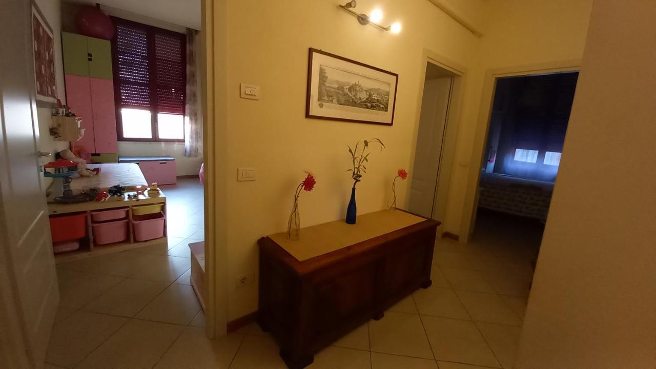 Accesso Diretto Sul Mare Maredilucecala Apartment Calambrone