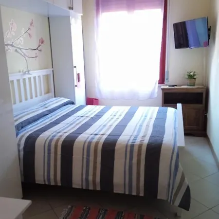 Appartement Accesso Diretto Sul Mare Maredilucecala à Calambrone Extérieur photo
