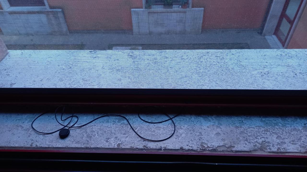 Accesso Diretto Sul Mare Maredilucecala Apartment Calambrone