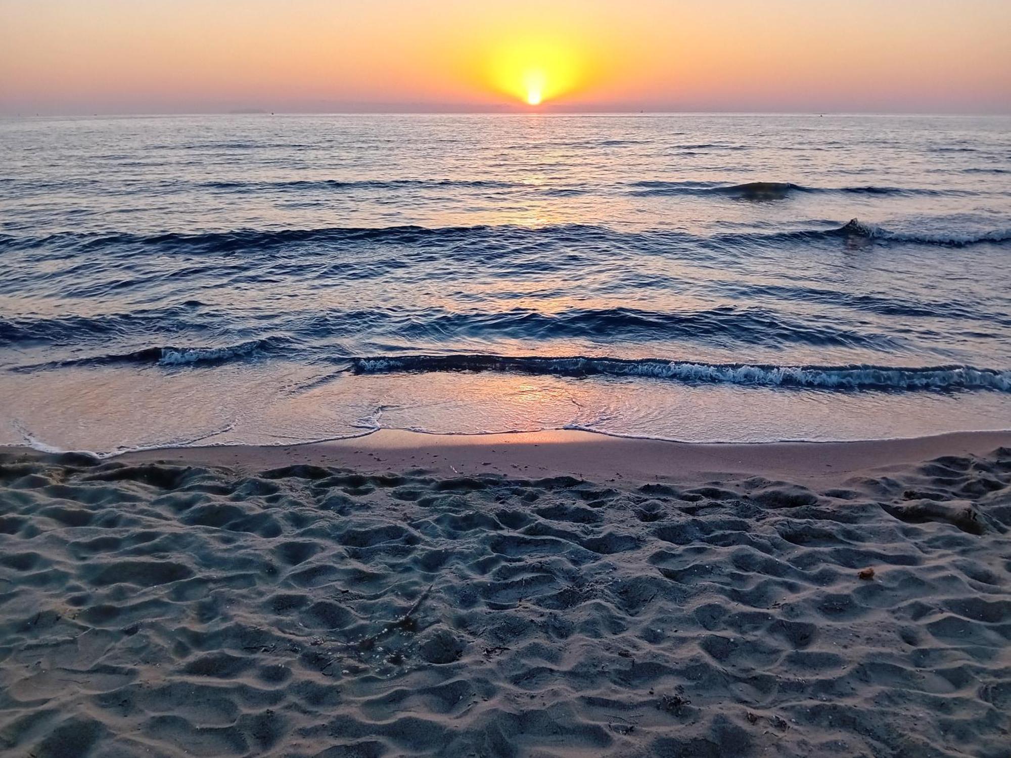 Accesso Diretto Sul Mare Maredilucecala