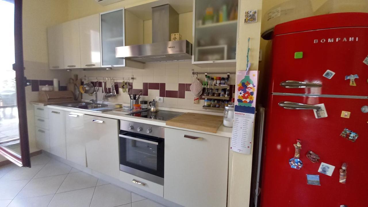 Accesso Diretto Sul Mare Maredilucecala Appartement Calambrone